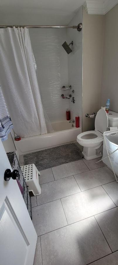 Private Bedroom Near Boston Kültér fotó