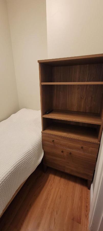 Private Bedroom Near Boston Kültér fotó