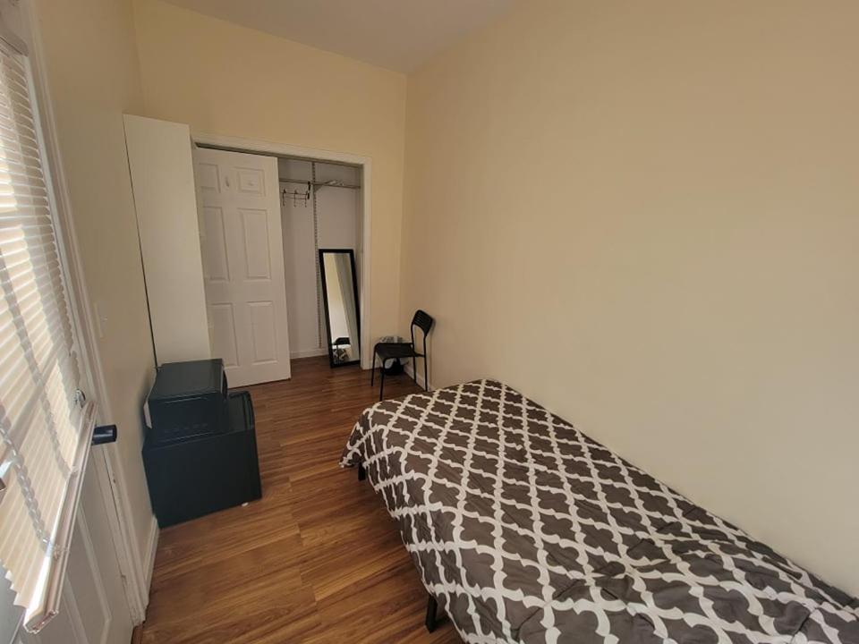 Private Bedroom Near Boston Kültér fotó